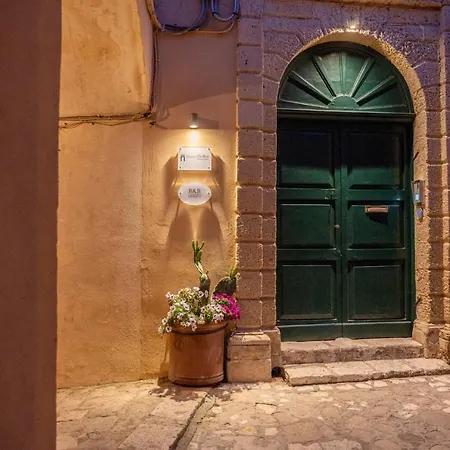 Palazzo De Mori Panzió 4*