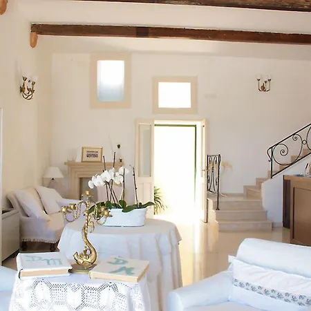 Palazzo De Mori Bed and Breakfast 4*